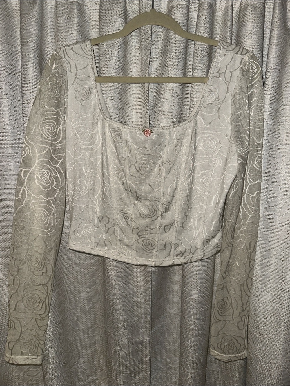 dELiA*s White Floral Lace Long Sleeve Blouse